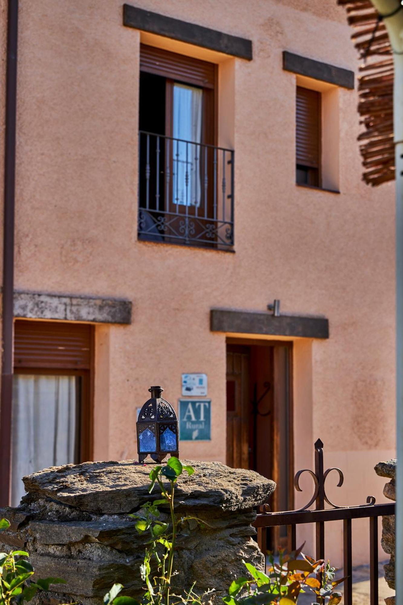 Alojamiento Rural Fuente del Arca  Pradena del Rincon Exterior foto